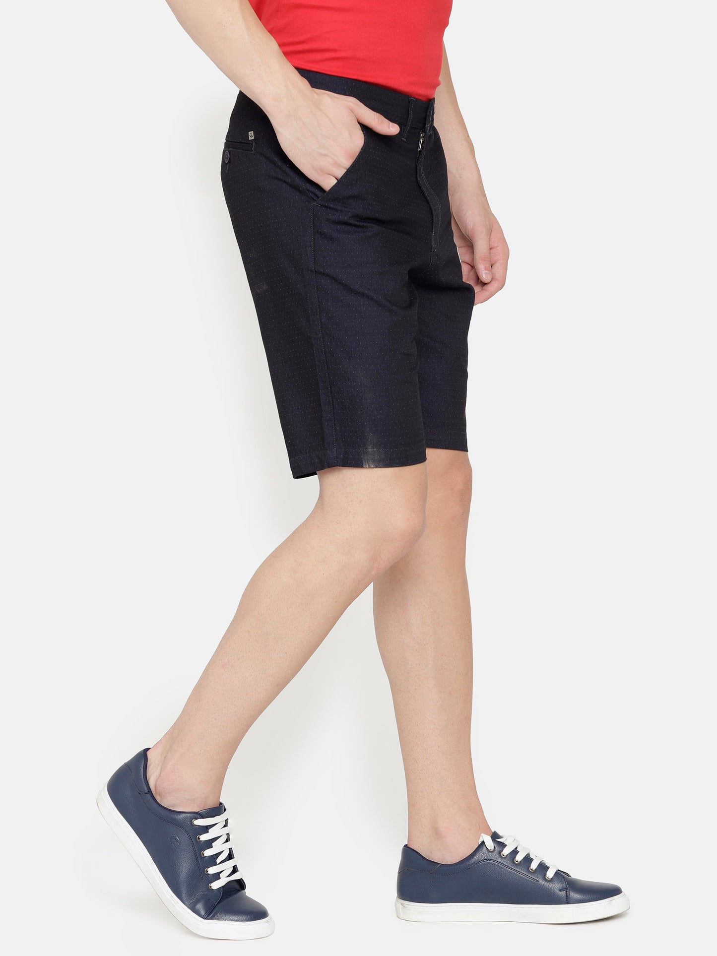 Casual Shorts in Navy color